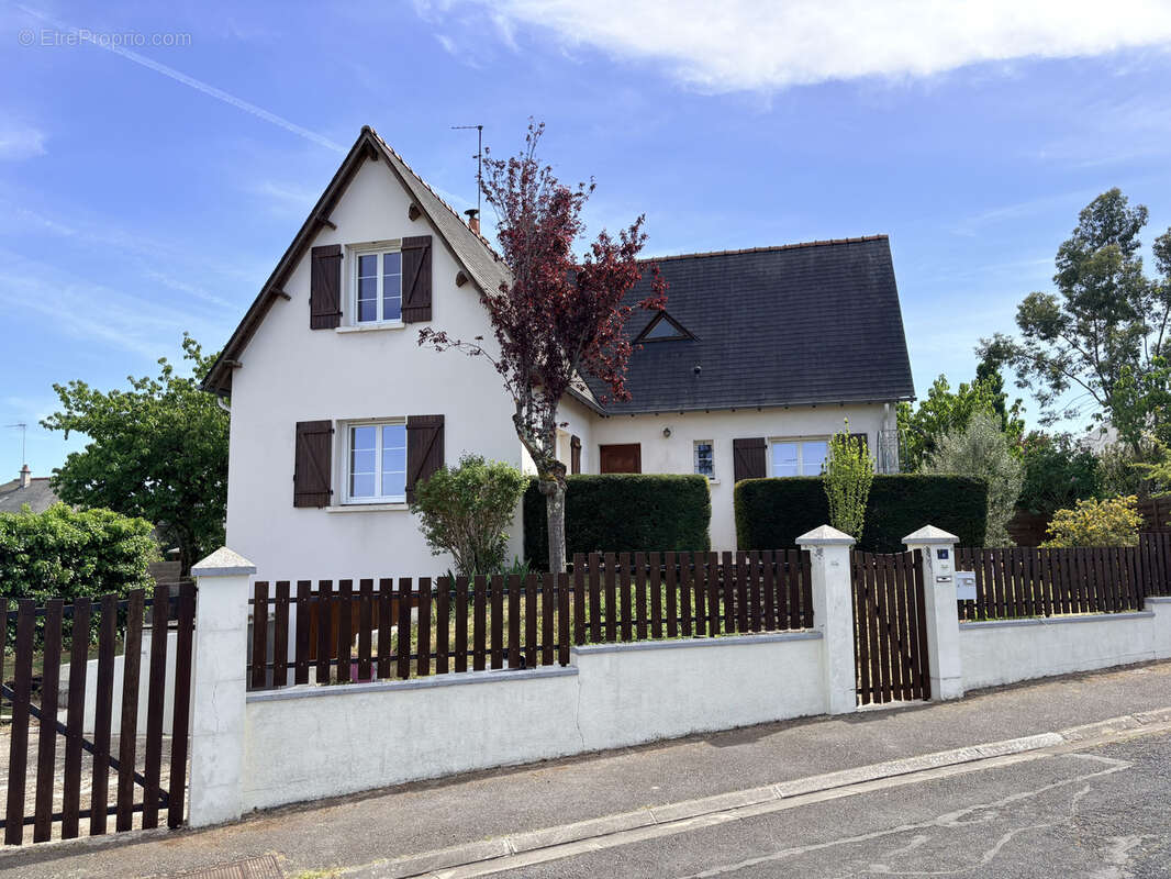 Maison à JOUE-LES-TOURS