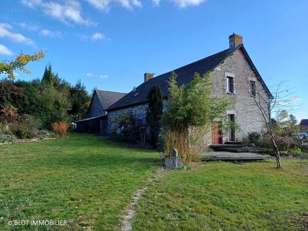 Maison à SAINT-JEAN-SUR-VILAINE