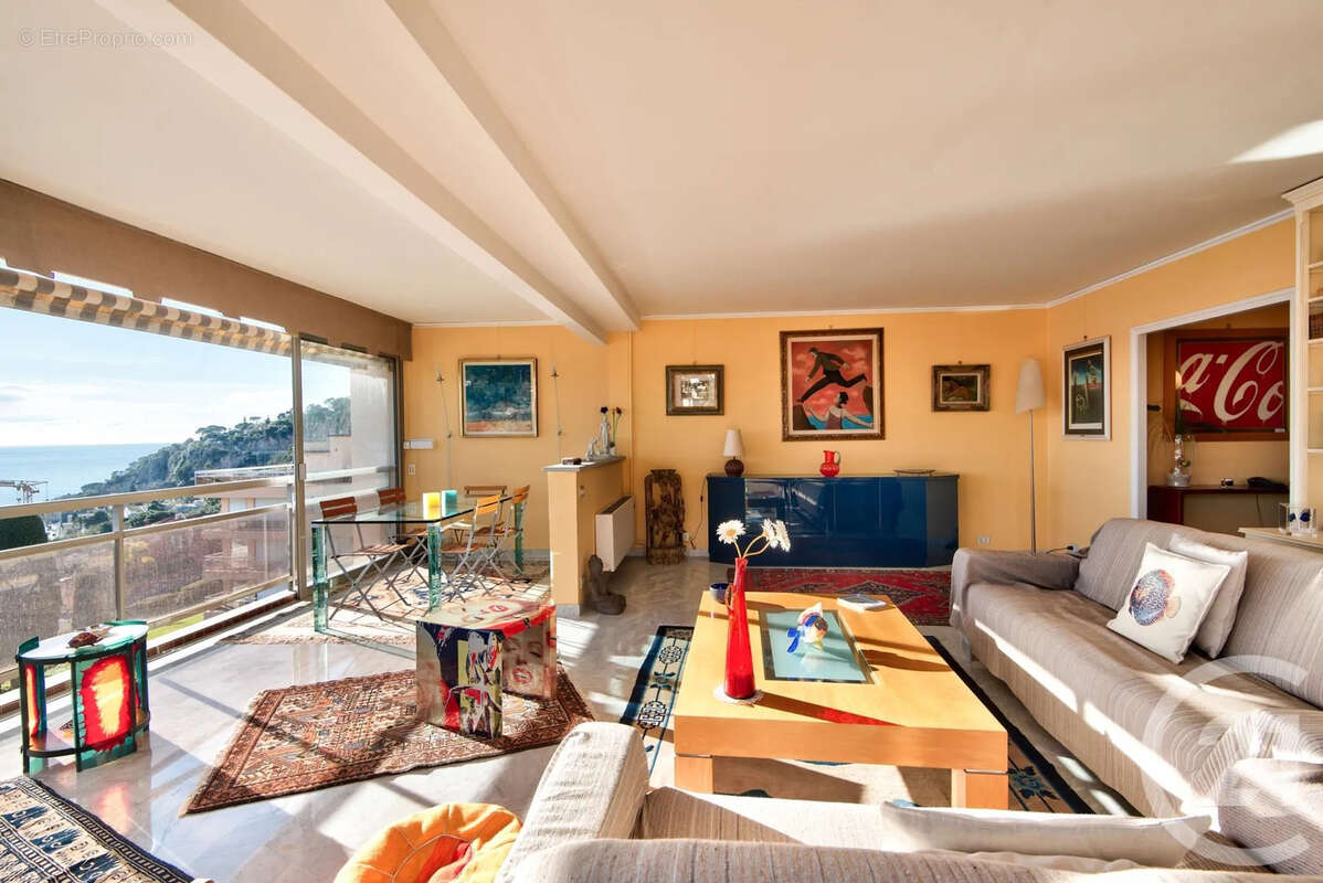 Appartement à VILLEFRANCHE-SUR-MER