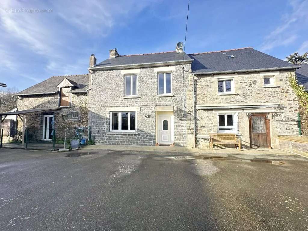 Maison à EVRAN