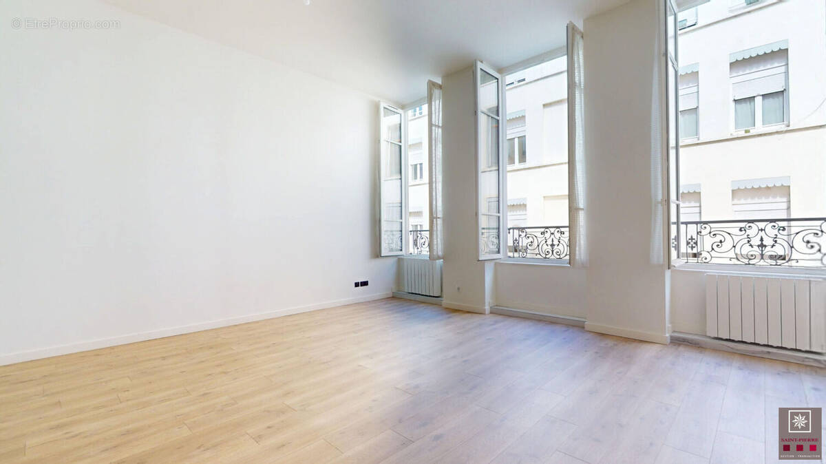 Appartement à LYON-6E