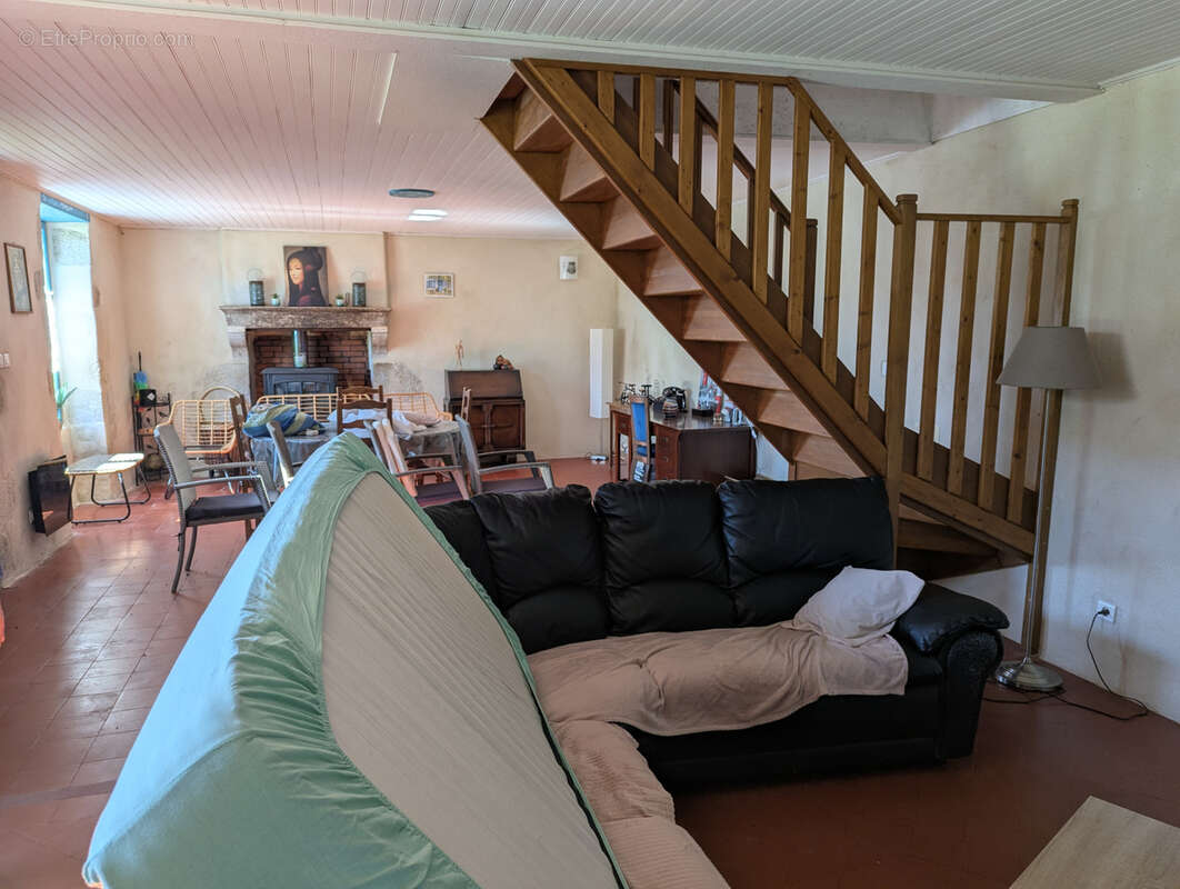 Maison à CHAMPILLET