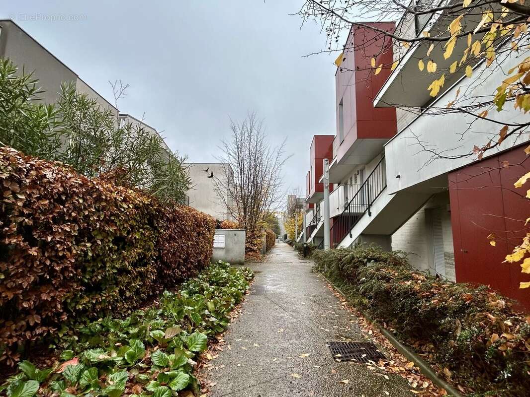 Appartement à ROMAINVILLE