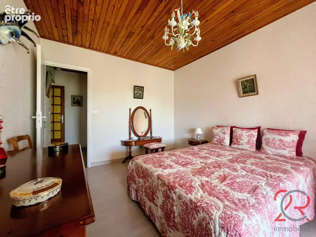 Charmante maison de plain-pied 4 chambres et un bureau - photo 7