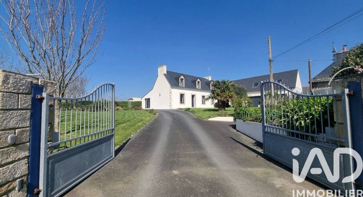 Photo 1 - Maison à POULDREUZIC