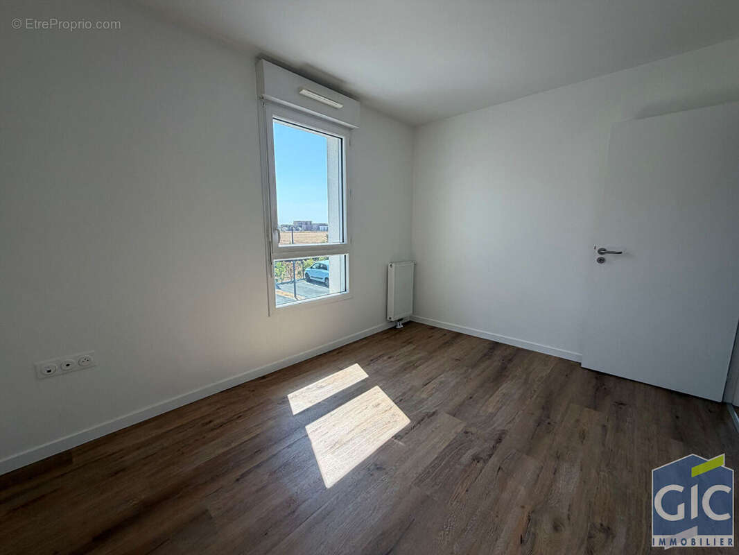 A vendre en exclusivite gic-bi beau 3pp avec grand balcon sud-ouest a caen-fleury. - photo 9