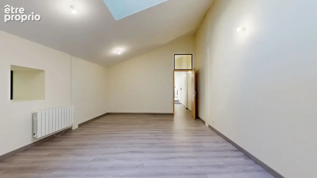 Appartement 3 pièces   73 m2   Centre-ville d’Avranches - photo 3