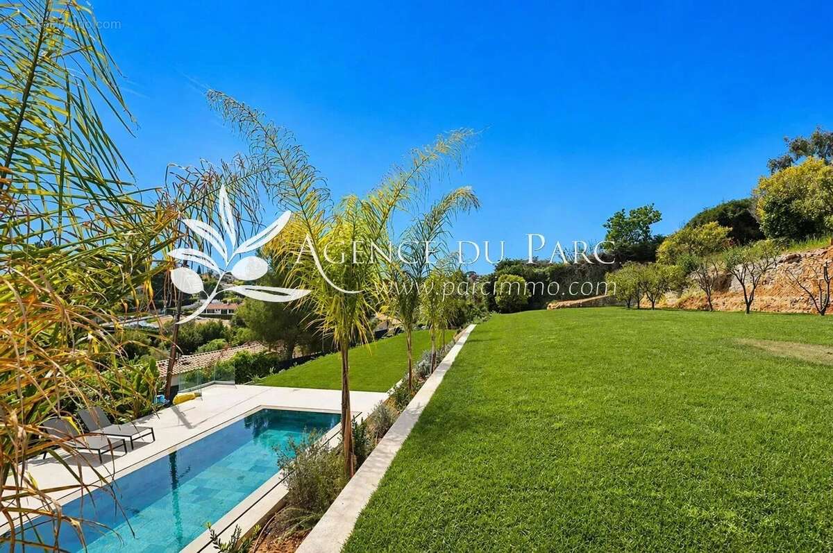 Maison à ANTIBES