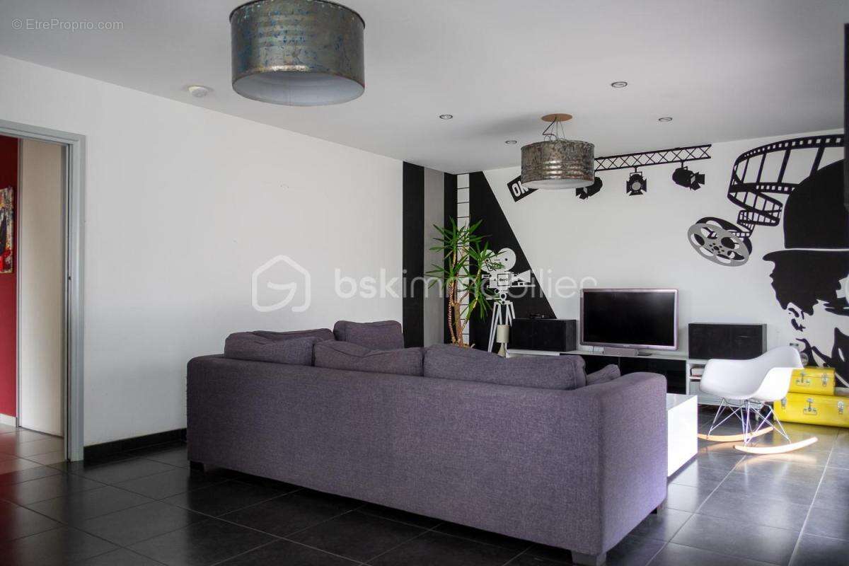 Maison à PLOUMAGOAR