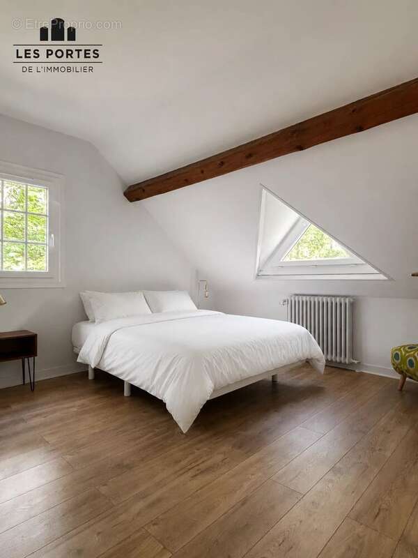 Maison à NOISY-SUR-ECOLE