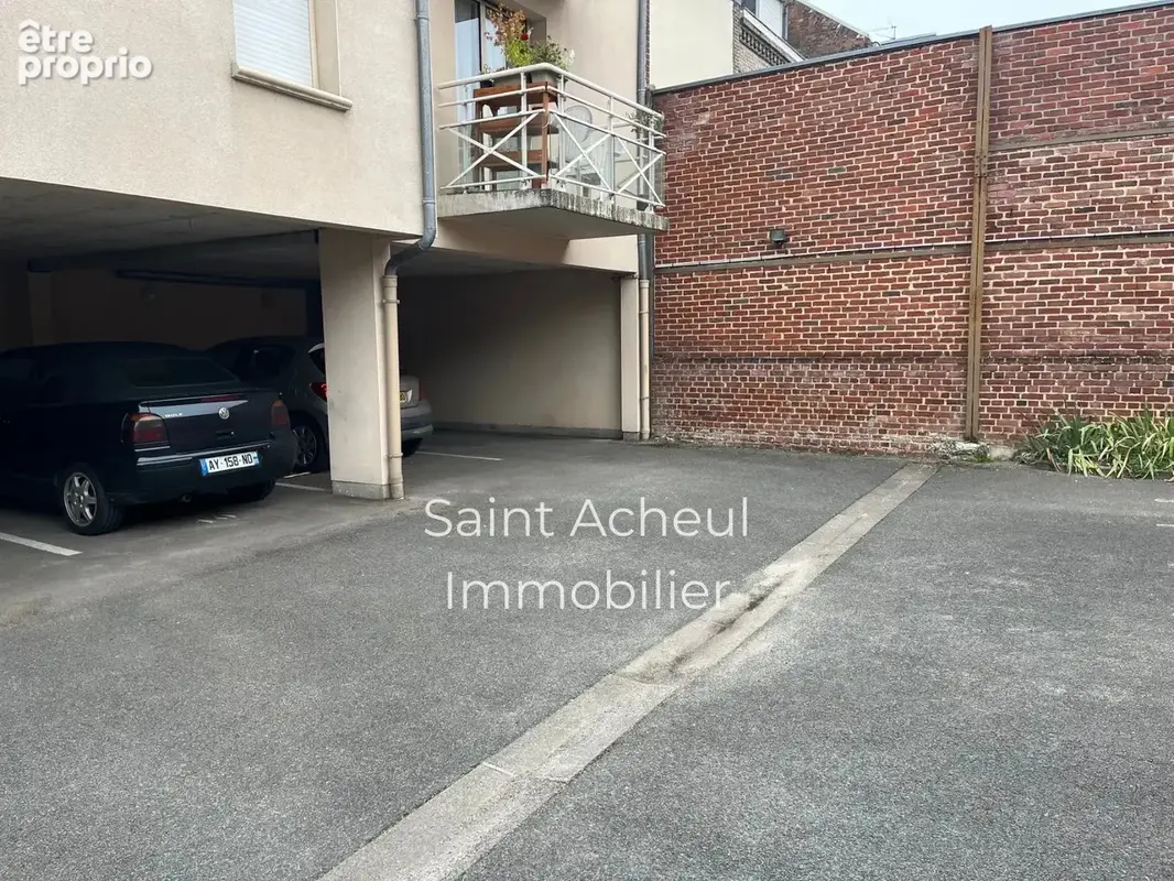 Place de Parking Couvert / Rue Cosserat - photo 2
