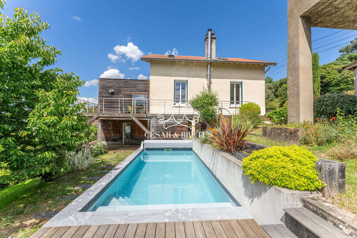 Maison à ROCHETAILLEE-SUR-SAONE