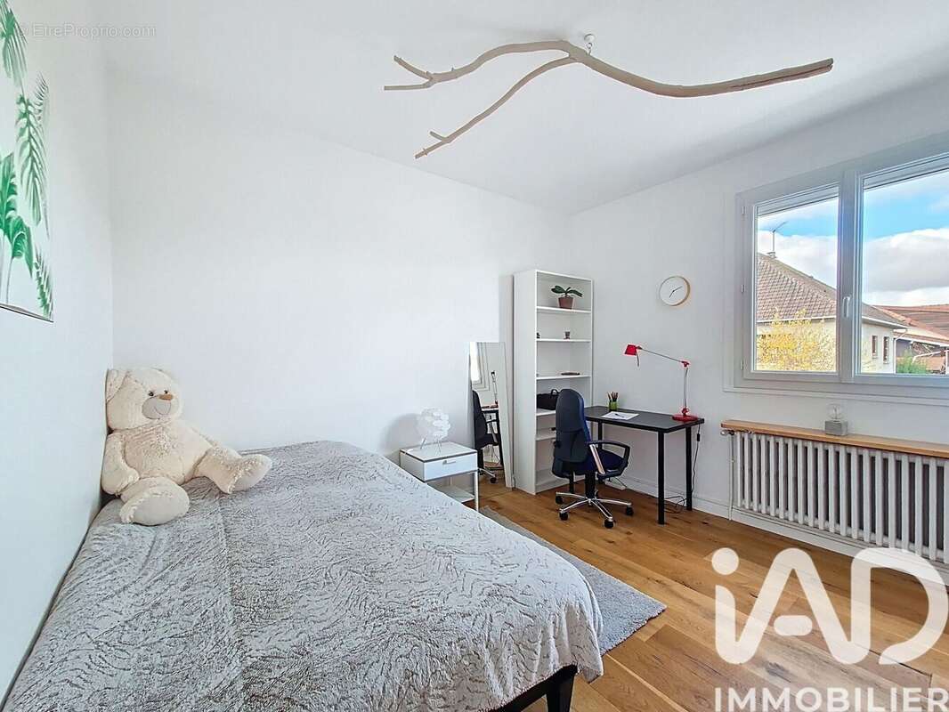 Photo 7 - Maison à LES CLAYES-SOUS-BOIS