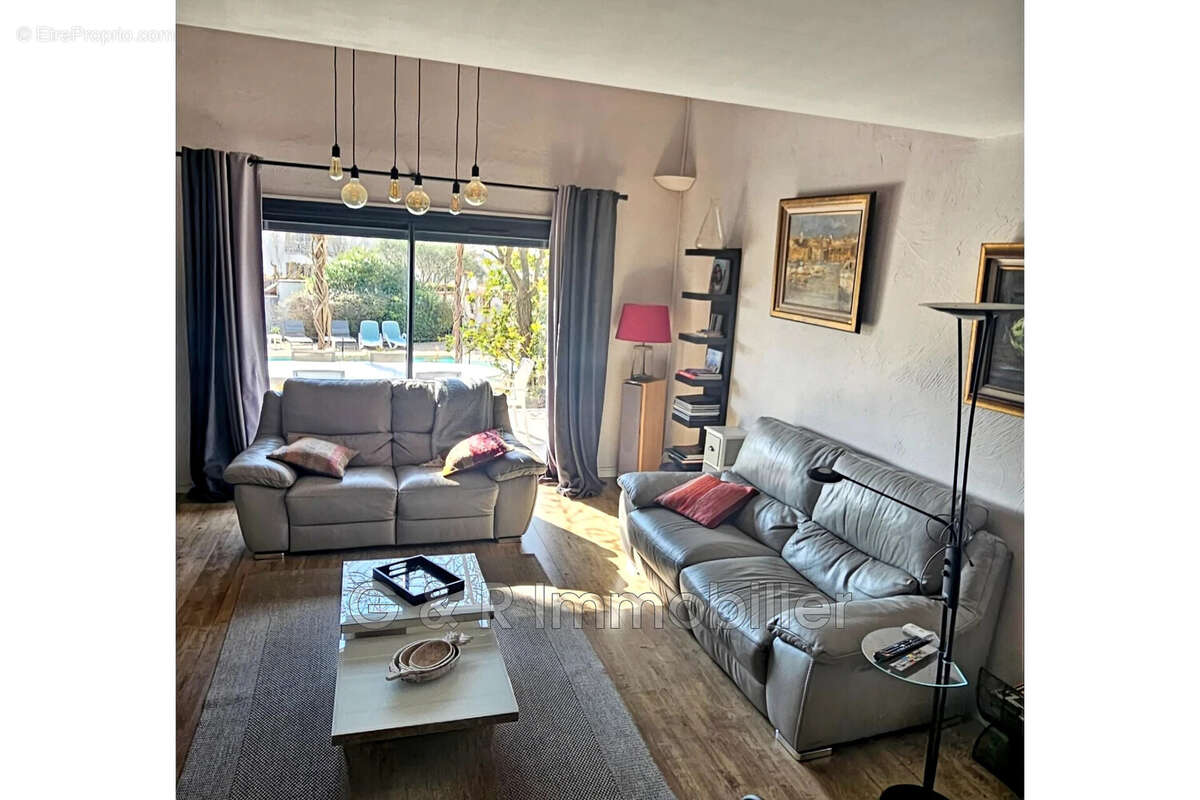 Maison à LA BOUILLADISSE