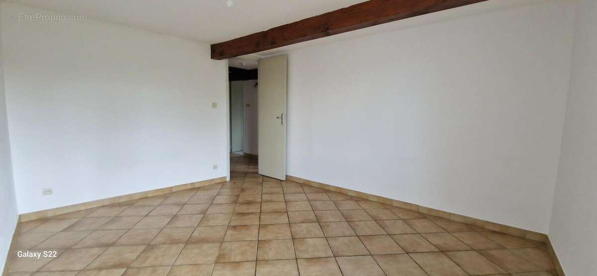 20250521105933 - Maison à SAINT-MARTORY