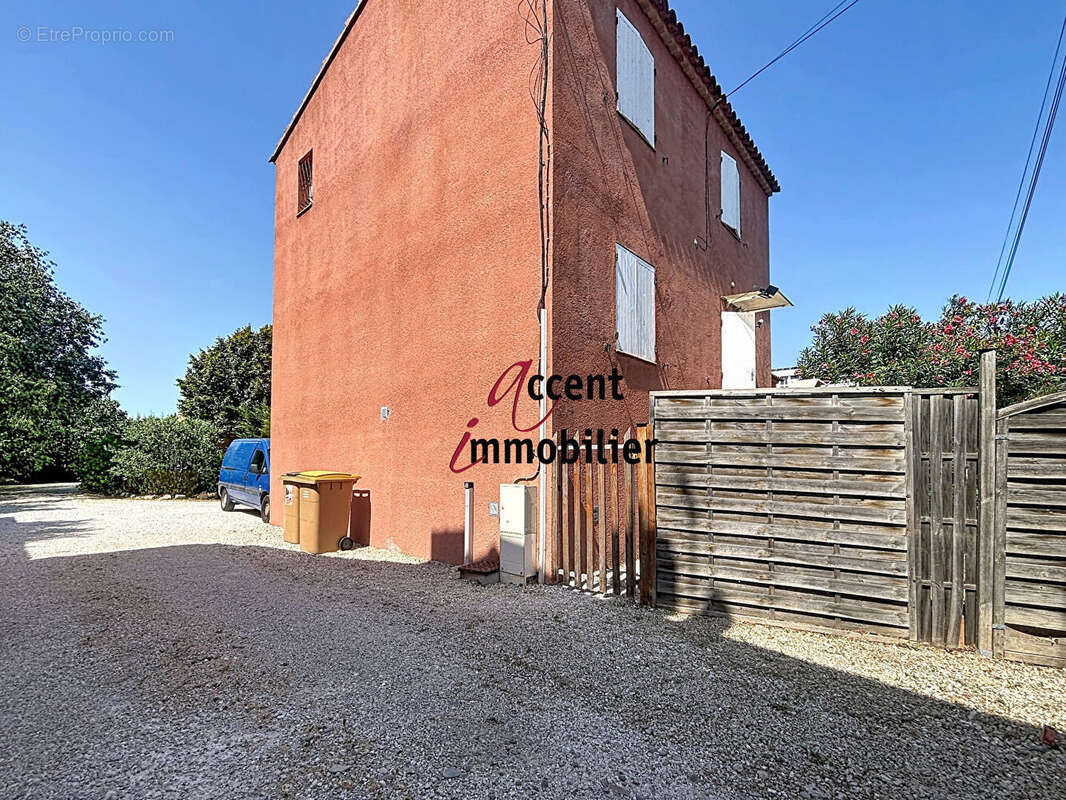 Ensemble immobilier avec mas et revenus locatifs - photo 15
