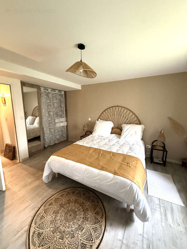 Maison à SAINT-MAURICE-LA-CLOUERE