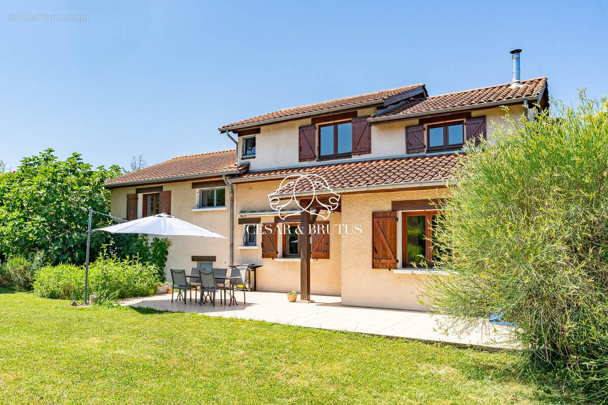 Maison à LISSIEU