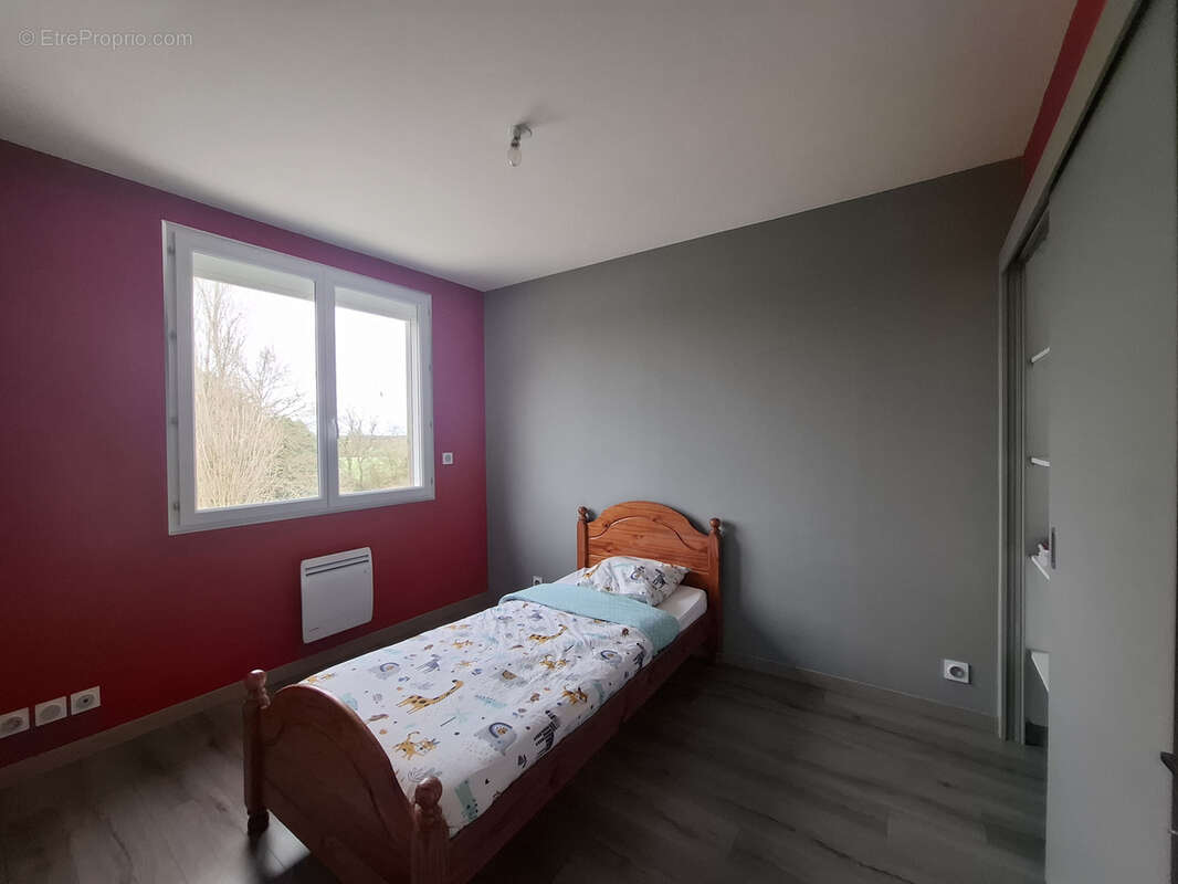 Maison à SAINT-ETIENNE-DE-MER-MORTE