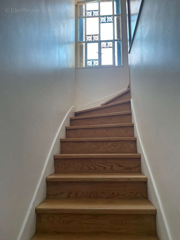 Appartement à SAINTE-SAVINE