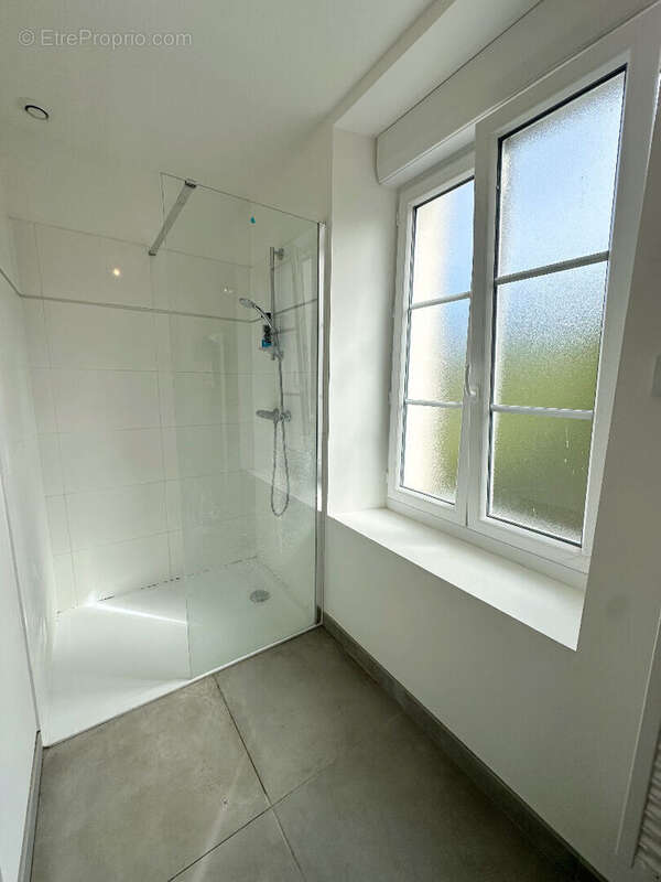 Maison à SAINT-MESMIN