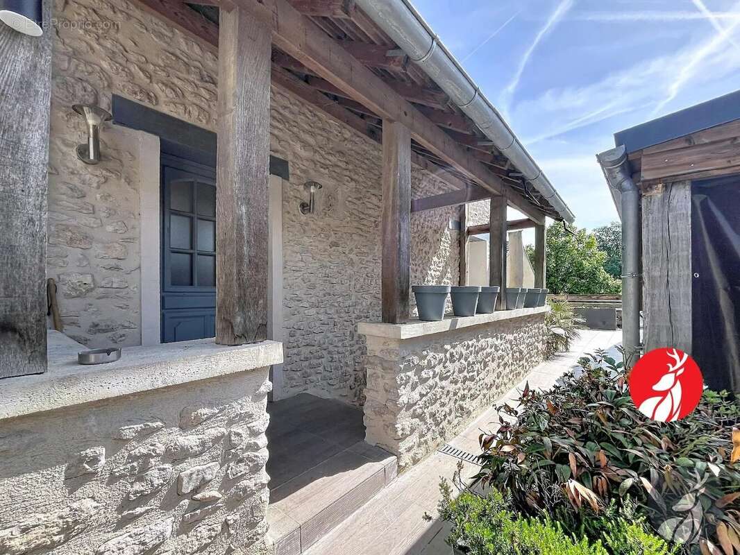 Maison à MILLY-LA-FORET