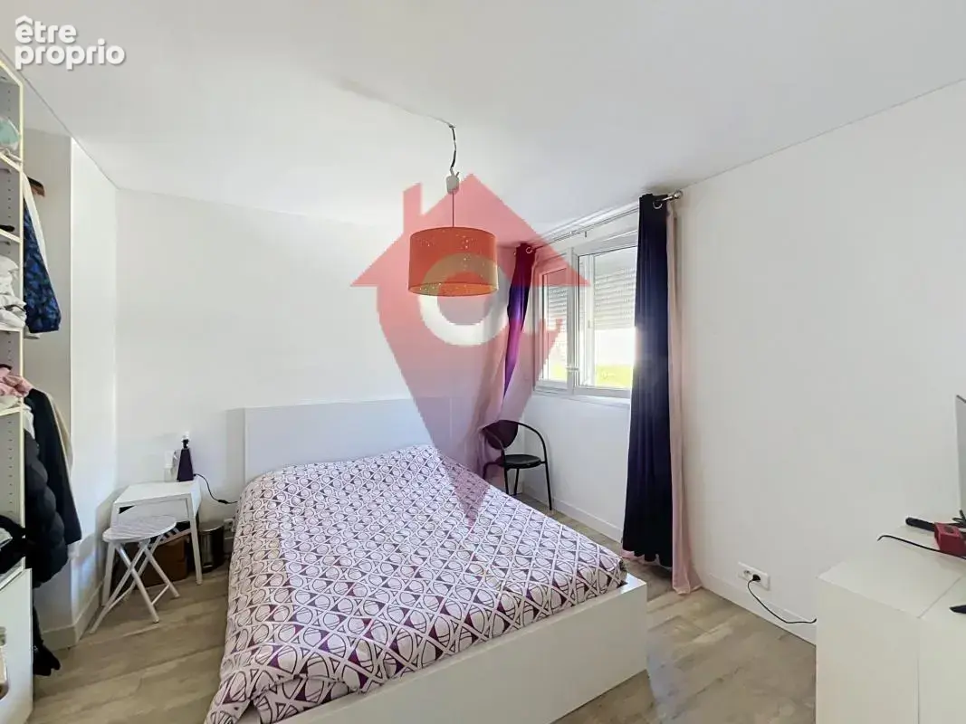 Maison familiale de 123 m2 avec 4 chambres, jardin et pisci - photo 9
