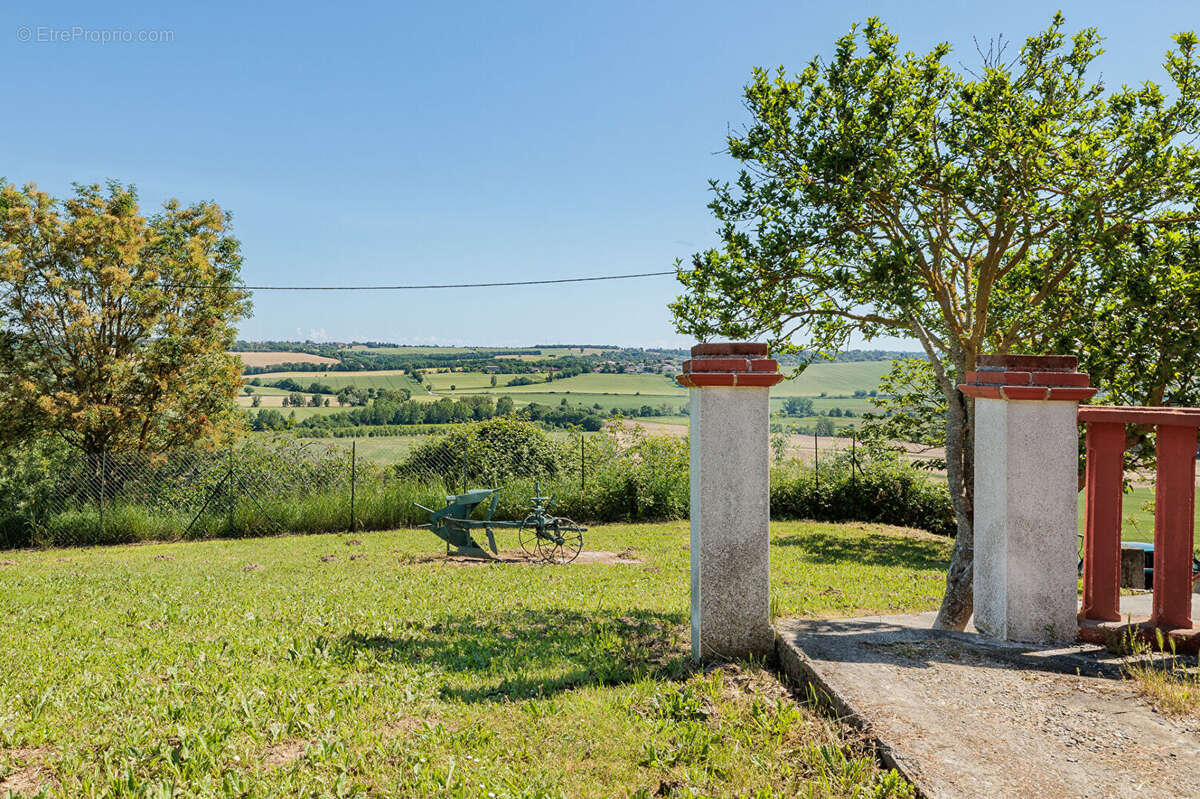 Maison à SAINT-ORENS-DE-GAMEVILLE