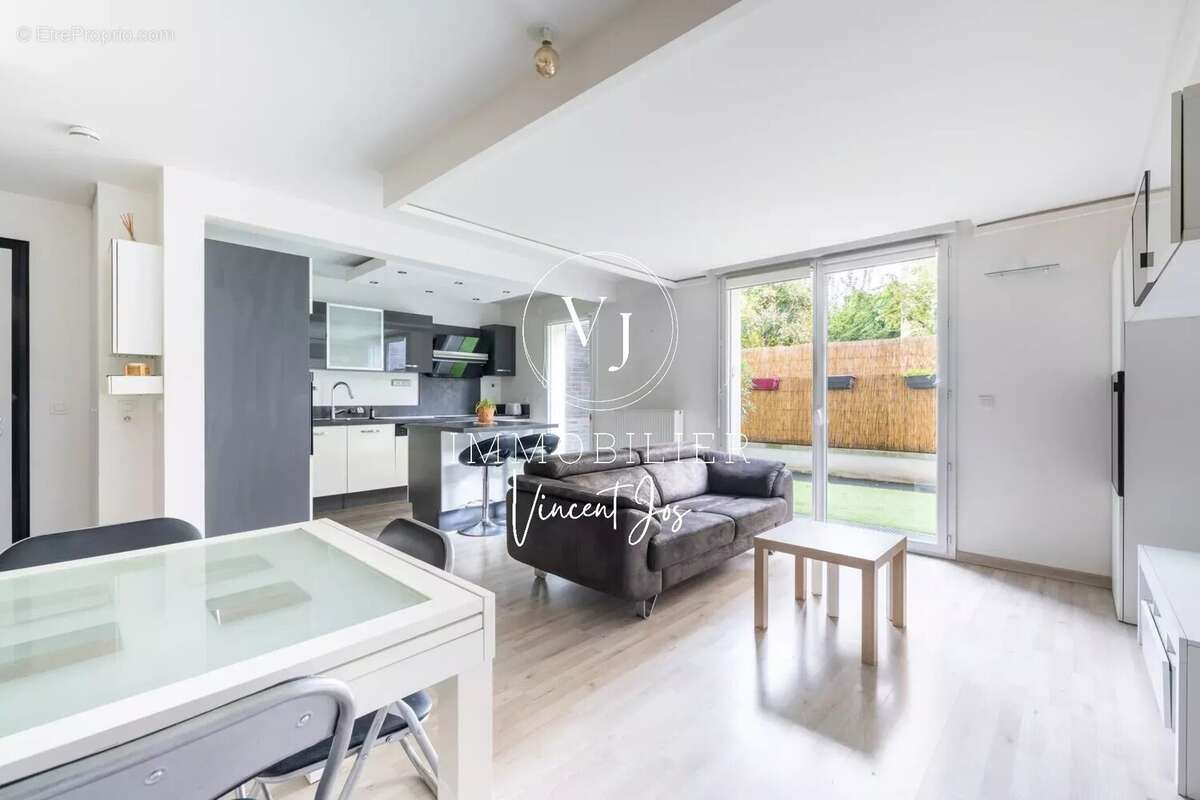 Appartement à BEZONS