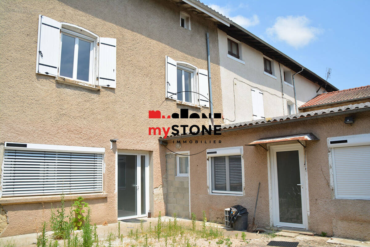 Maison à BELLEVILLE