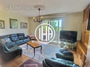 Salon lumineux - Appartement à COLMAR