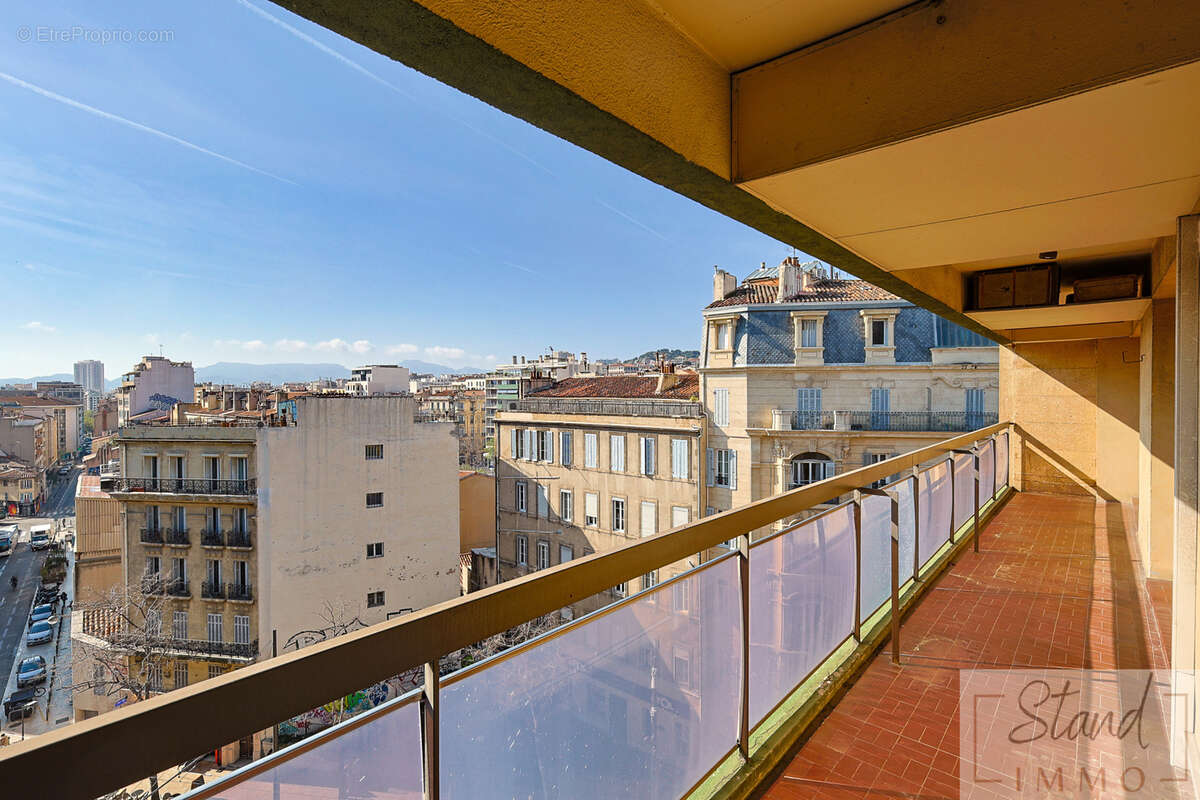 Appartement à MARSEILLE-6E