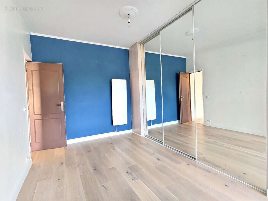 Appartement à LE PONTET