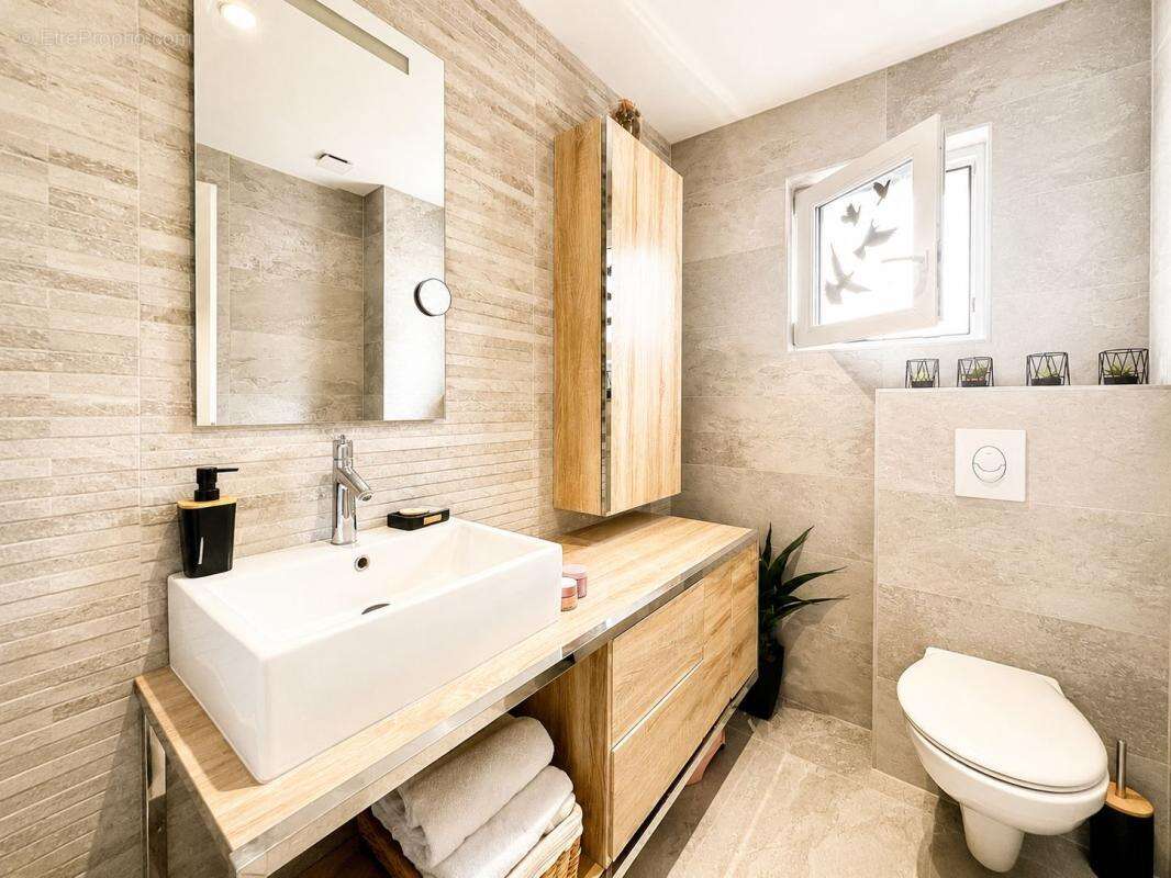 Exclusivité à bischheim – maison familiale dpe b – terrasse – sous-sol aménagé – prestations premium - photo 12