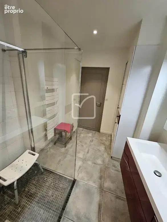 Grande maison proche de tous commerces - photo 7