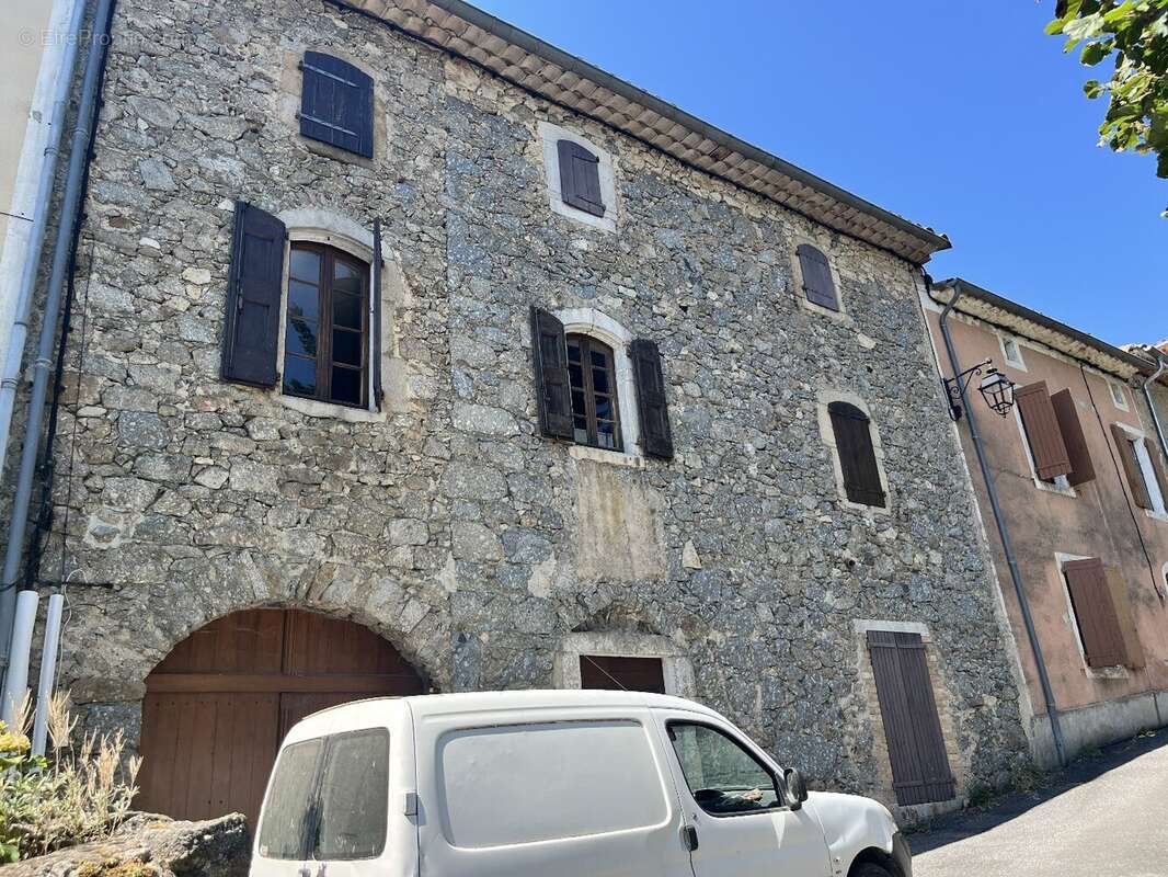 Maison à COLOGNAC