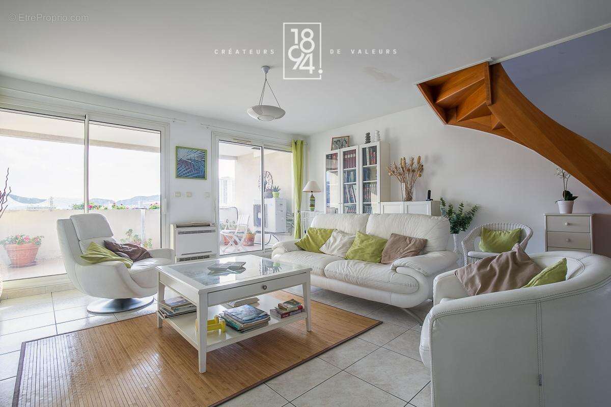 Appartement à MARSEILLE-8E