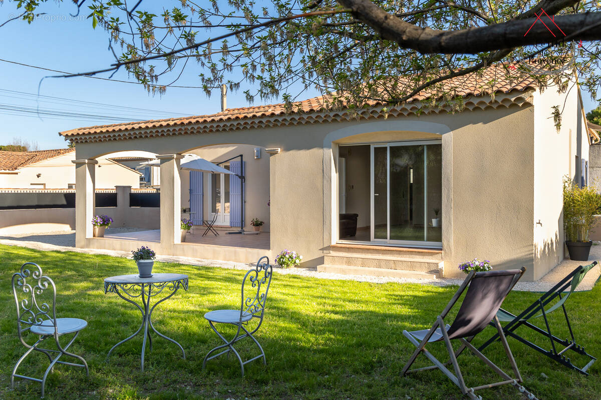Maison à MAZAN