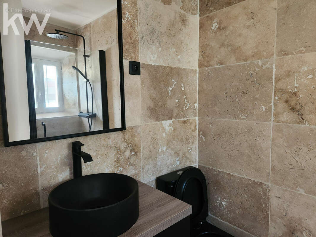 Maison à BORMES-LES-MIMOSAS