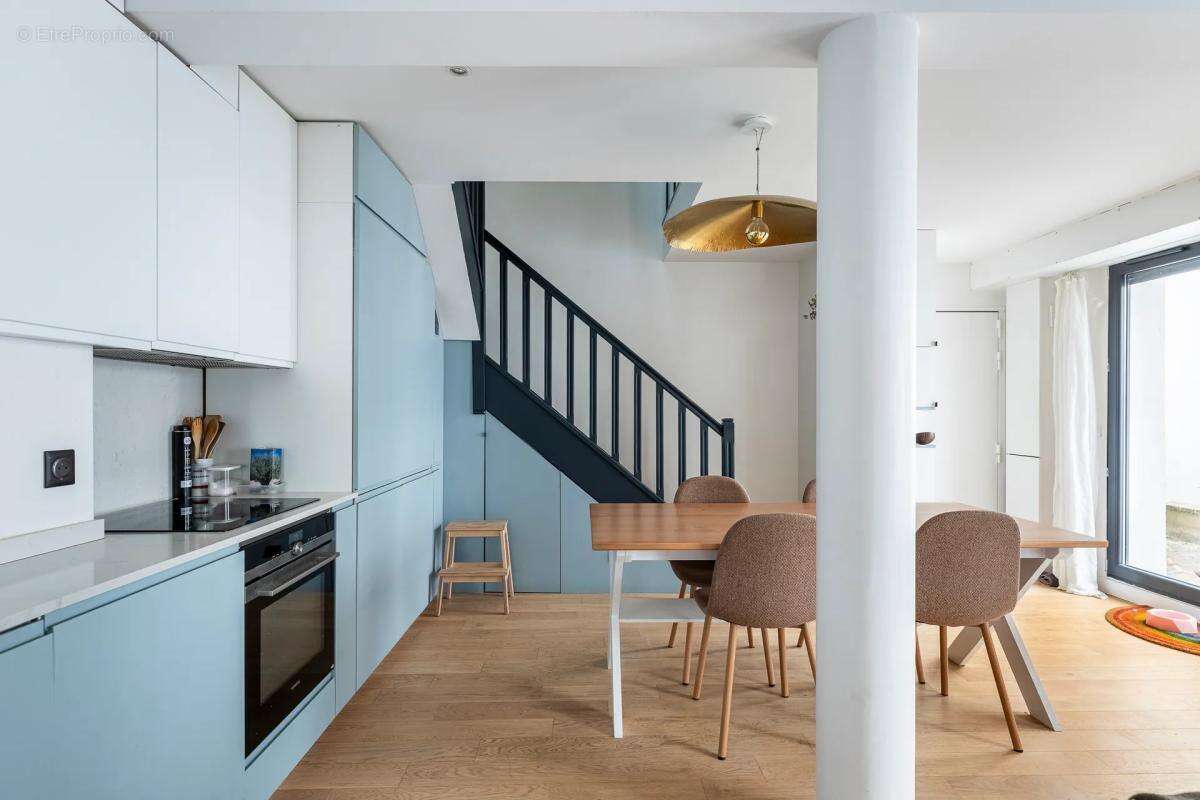 Maison rénovée 4 pièces de 85 m² Paris 19 - photo 4