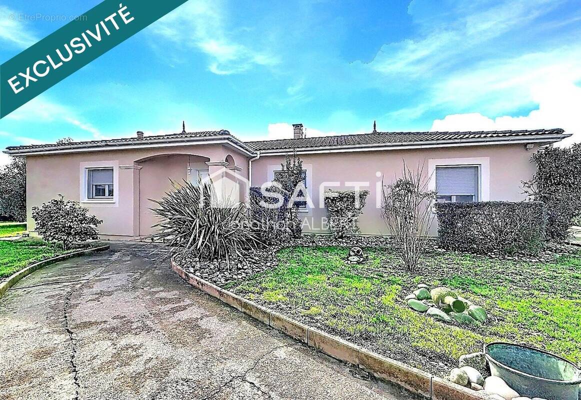 Photo 1 - Maison à CASTELSARRASIN