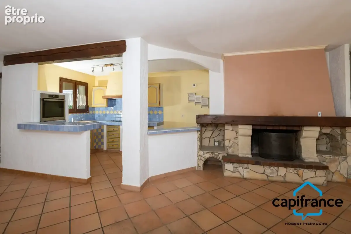 La Seyne sur mer/proche Six fours Villa de 100m2 au calme, piscine, garage, belle vue - photo 8