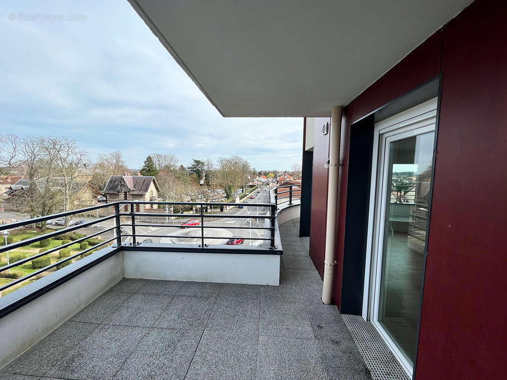 Appartement 78 m² à Quincy-Sous-Senart  - photo 7
