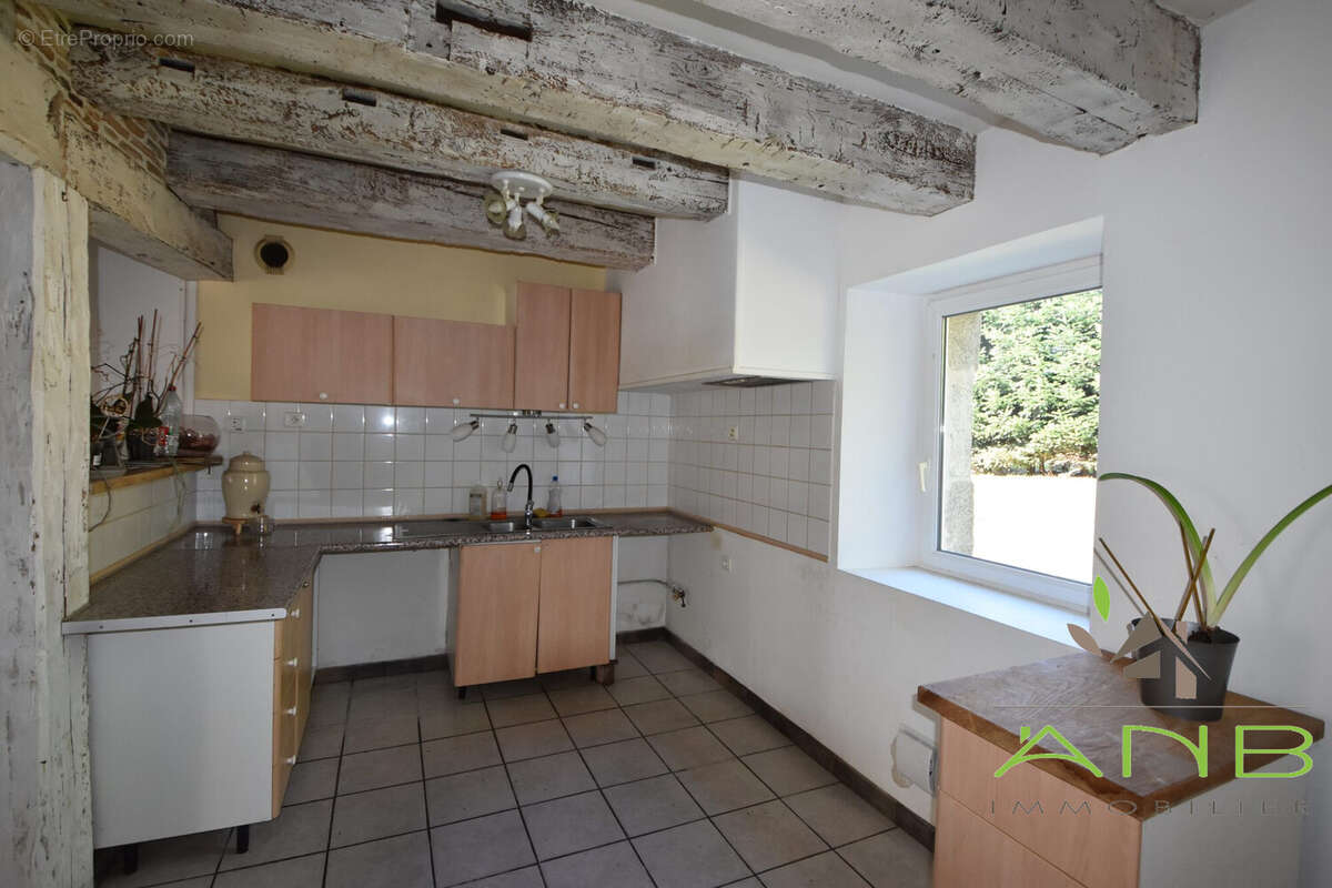 Maison à SAINT-ESTEPHE