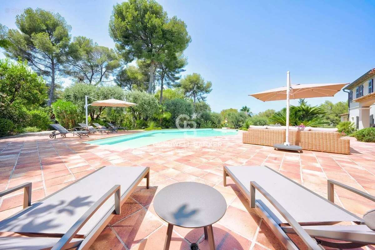 Maison à MOUGINS