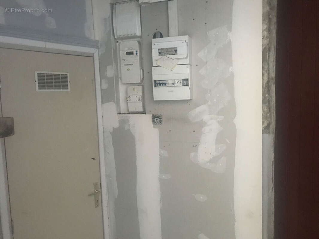 Commerce à SAINT-QUENTIN