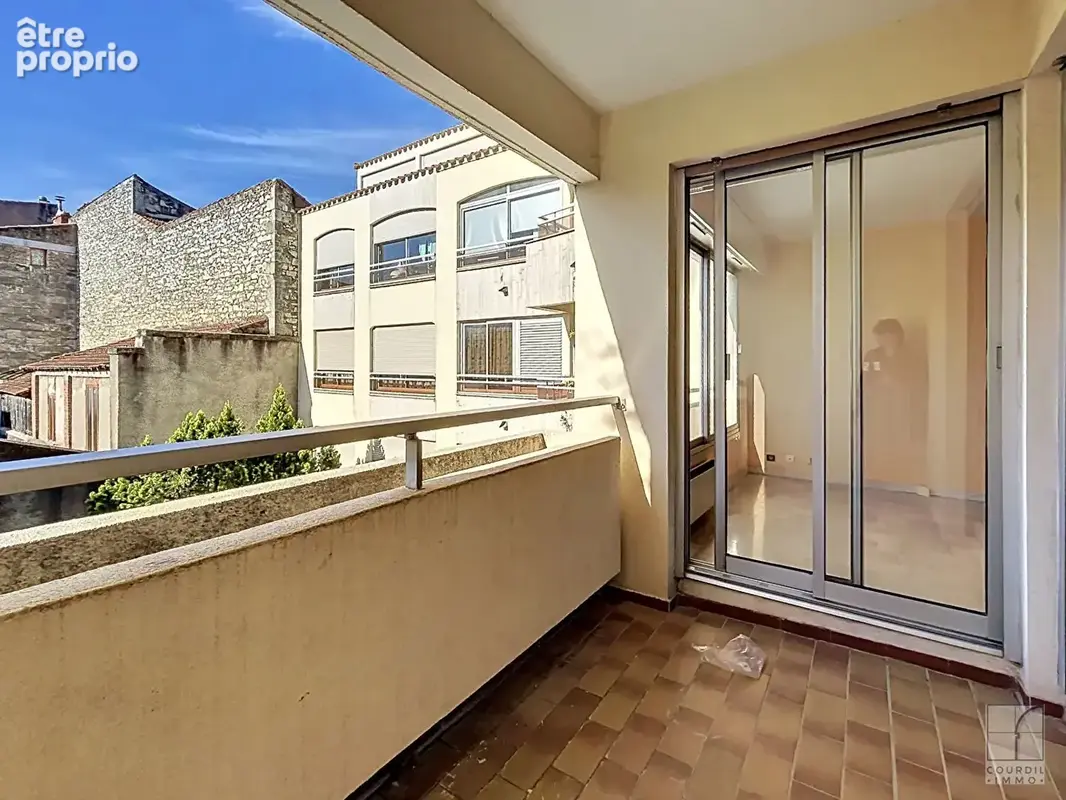 Appartement à NIMES