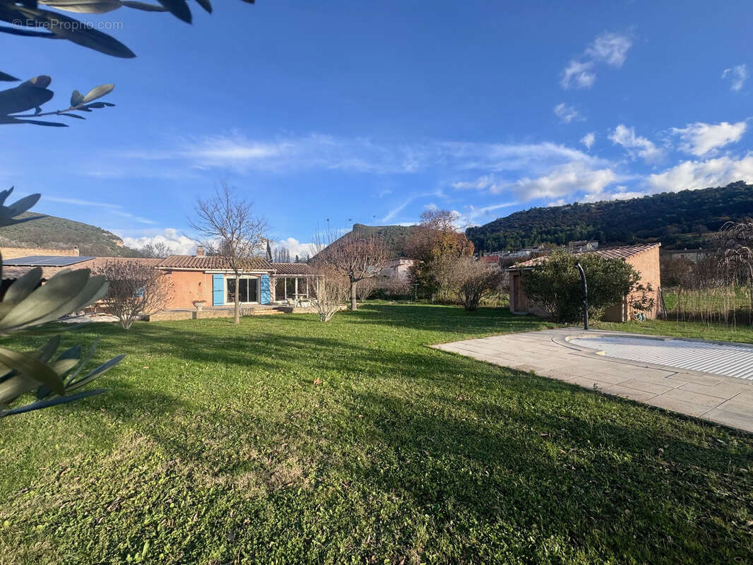 Maison à MOLLANS-SUR-OUVEZE