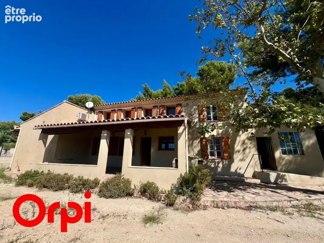 Maison 120 m² à vendre  sur 1500 m² de terrain avec vue dégagée à Ollioules (83190) - photo 2