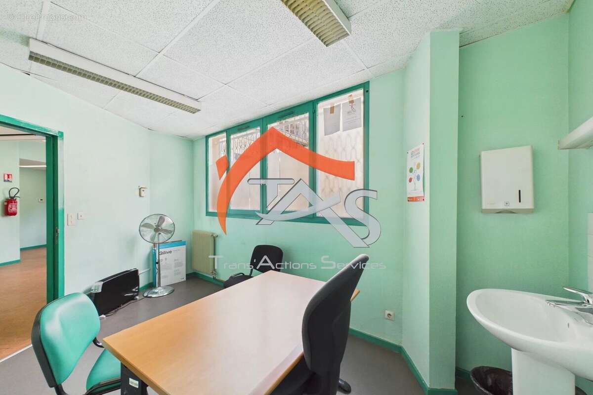 Commerce à SAINT-ETIENNE